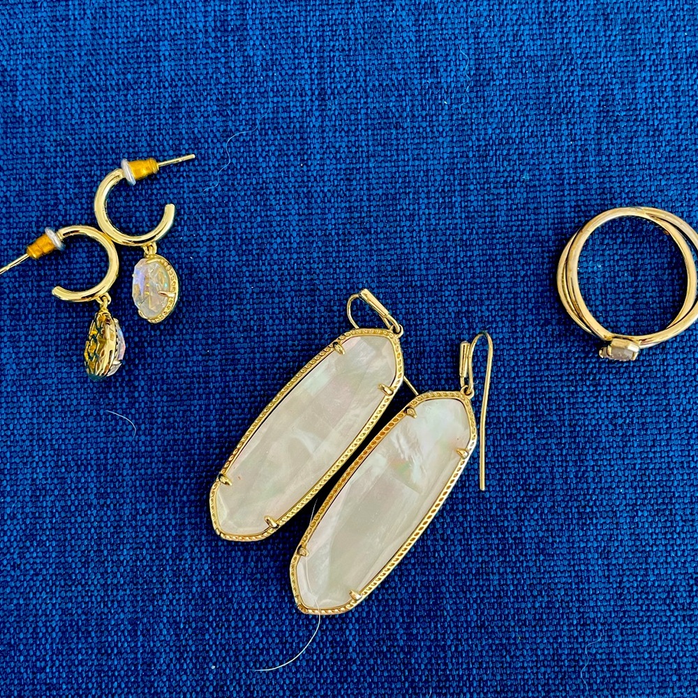 Kendra Scott Bundle (earrings and ring)
